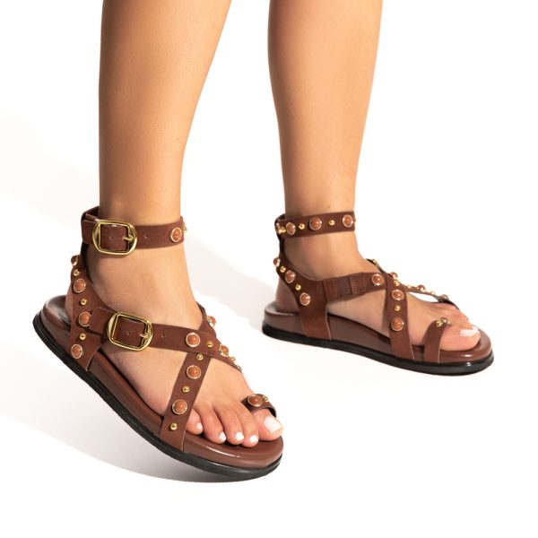 Sandália Papete Feminina de Camurça Marrom com Aplicação de Metais Loja MM Store Shoes