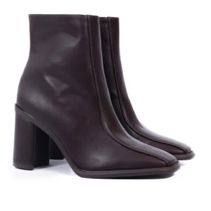 Bota Feminina Marrom de Salto Bloco e Bico Quadrado