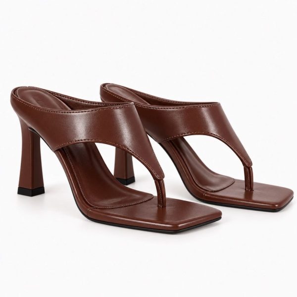 Chinelo de Dedo Feminino Marrom com salto alto Fino Loja MM Store Shoes