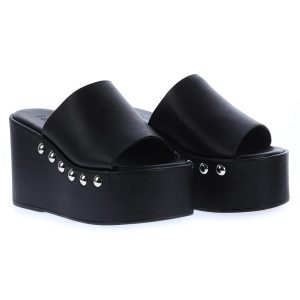 Tamanco Flatform Preto Alto com Tachas